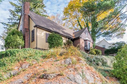 23 Appleton Ave, Beverly, MA 01915 photo 2