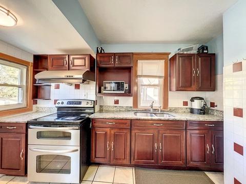 30 Eldridge St, Springfield, MA 01108 photo 17