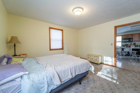 9 Circuit Ave E, Worcester, MA 01603 photo 21