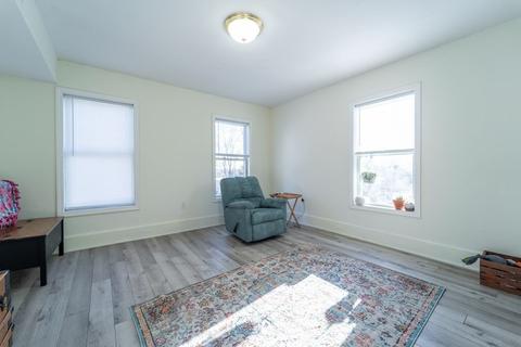 9 Circuit Ave E, Worcester, MA 01603 photo 32