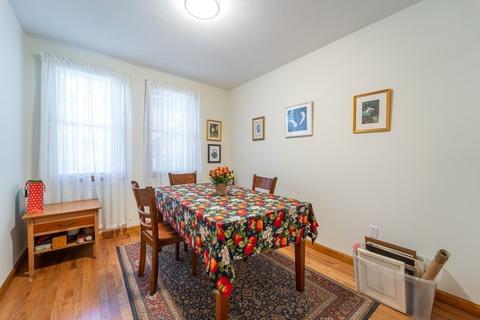 9 Circuit Ave E, Worcester, MA 01603 photo 6