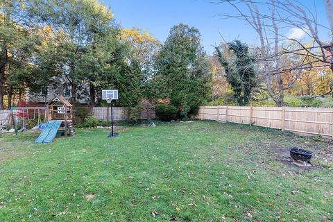 124 High St, Acton, MA 01720 photo 3