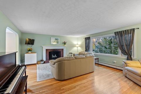 124 High St, Acton, MA 01720 photo 12