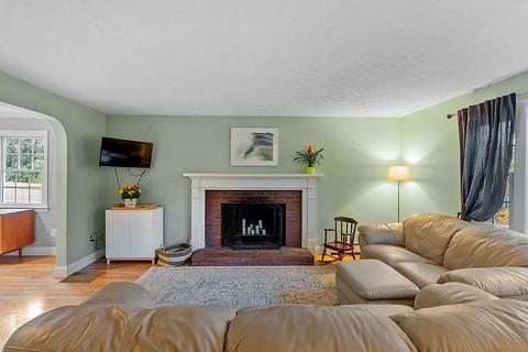 124 High St, Acton, MA 01720 photo 13
