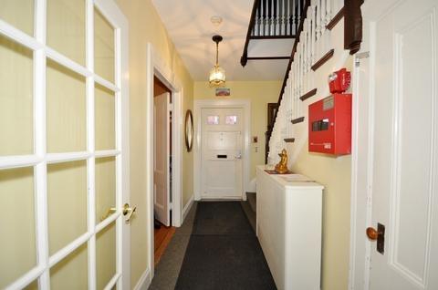 21 Maple St, Arlington, MA 02476 photo 4