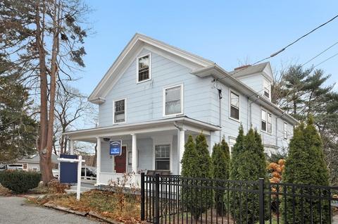 21 Maple St, Arlington, MA 02476 photo 2