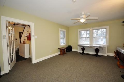 21 Maple St, Arlington, MA 02476 photo 9