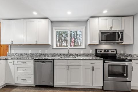 41 Bellevue Dr, Athol, MA 01331 photo 4