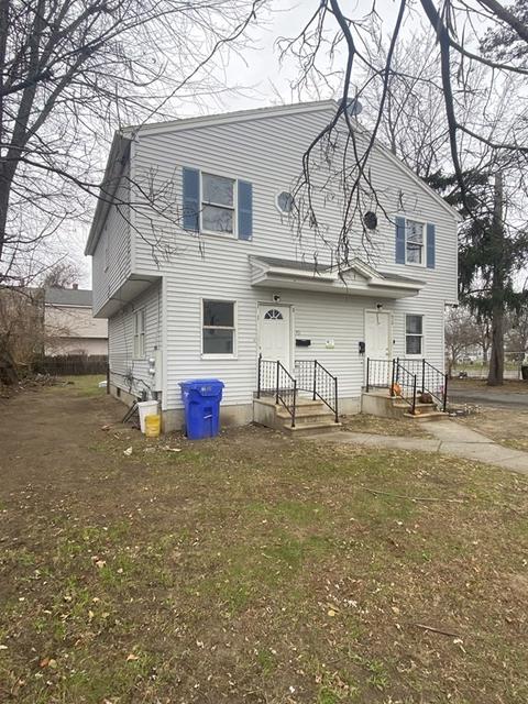 70 Burr St, Springfield, MA 01109 photo 2