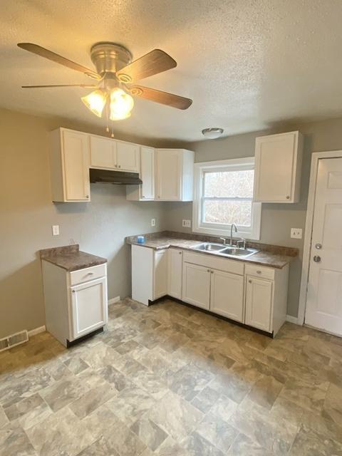 70 Burr St, Springfield, MA 01109 photo 5