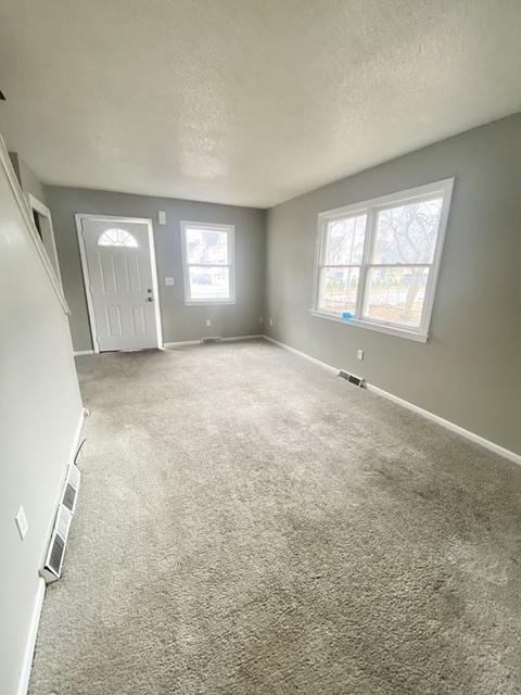 70 Burr St, Springfield, MA 01109 photo 10
