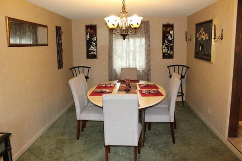 130 Timothy Cir, Springfield, MA 01119 photo 9