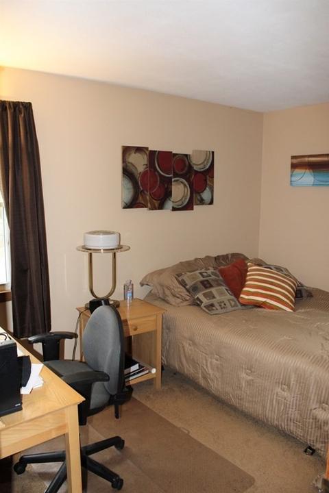 130 Timothy Cir, Springfield, MA 01119 photo 15