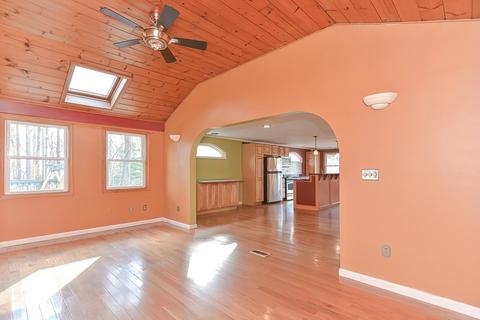 6 Pineview Ter, Mansfield, MA 02048 photo 8