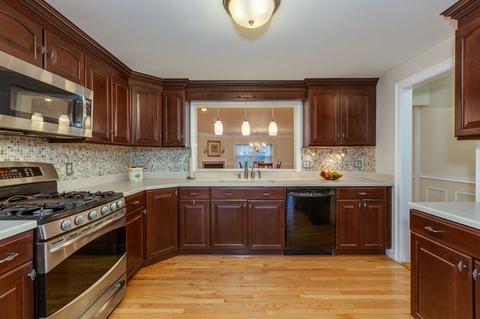 110 Maple Ave, Atkinson, NH 03811 photo 4