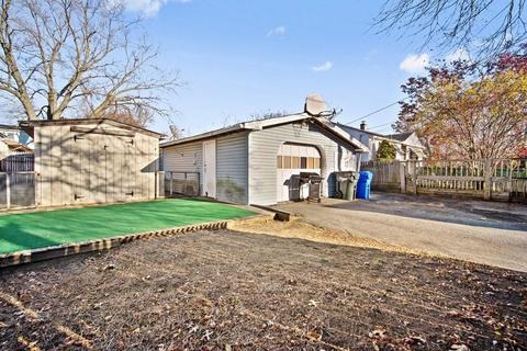 63 Porter St, Springfield, MA 01104 photo 5