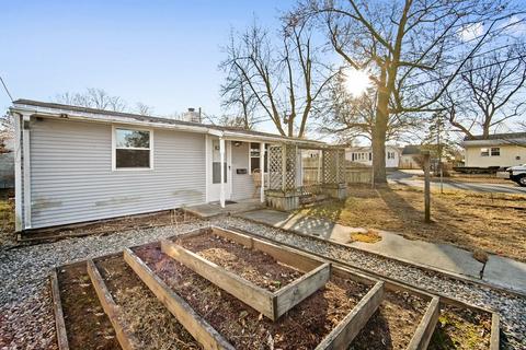 63 Porter St, Springfield, MA 01104 photo 3