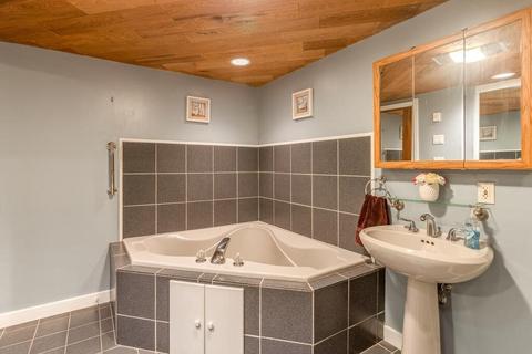 11 Riverside Ave #6, Danvers, MA 01923 photo 14