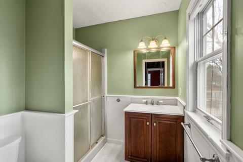 94 Forest St, Worcester, MA 01609 photo 30