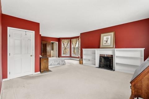 94 Forest St, Worcester, MA 01609 photo 27