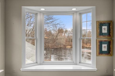94 Forest St, Worcester, MA 01609 photo 11