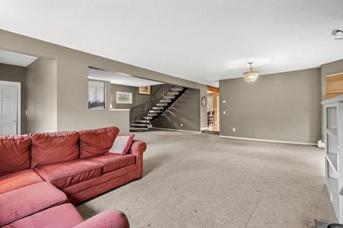94 Forest St, Worcester, MA 01609 photo 21