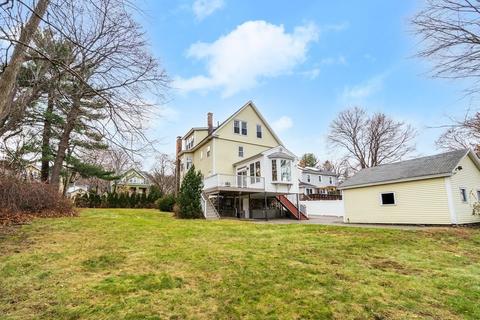 94 Forest St, Worcester, MA 01609 photo 4