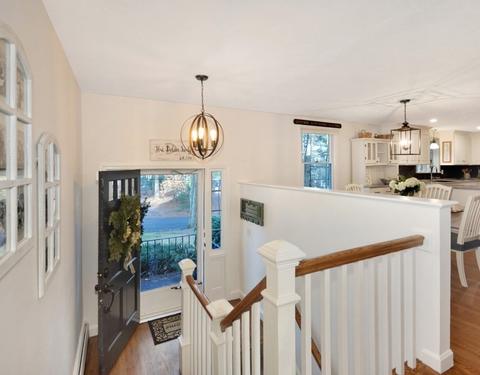 8 Olde Lantern Rd, Acton, MA 01720 photo 3
