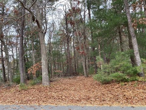 46 Yardarm Dr, Mashpee, MA 02649 photo 3