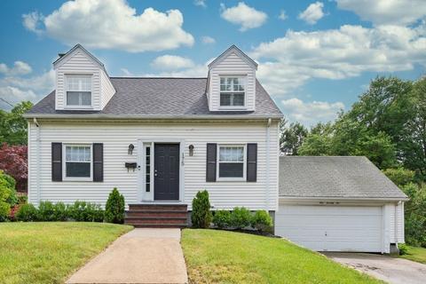 175 Vincent Rd, Dedham, MA 02026 photo 1