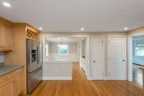 175 Vincent Rd, Dedham, MA 02026 photo 8
