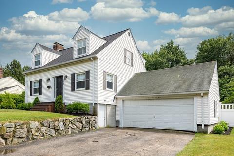 175 Vincent Rd, Dedham, MA 02026 photo 3