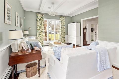 2 Isaac Sprague Dr, Hingham, MA 02043 photo 14