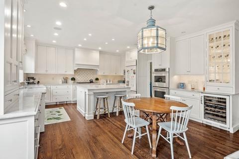 2 Isaac Sprague Dr, Hingham, MA 02043 photo 10