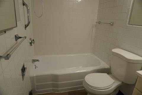 518 King St, Springfield, MA 01109 photo 8