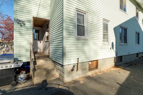 22 Upland St, Springfield, MA 01104 photo 36