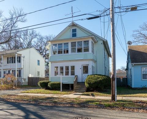 22 Upland St, Springfield, MA 01104 photo 2