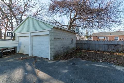 22 Upland St, Springfield, MA 01104 photo 37
