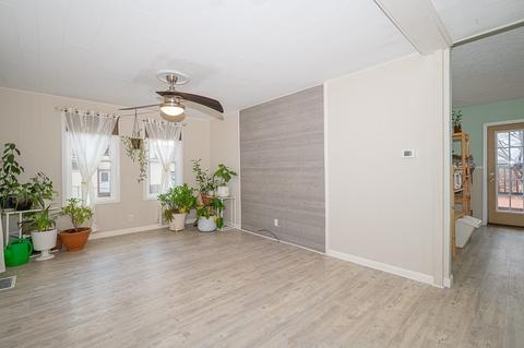 8 Heath St, Worcester, MA 01610 photo 1