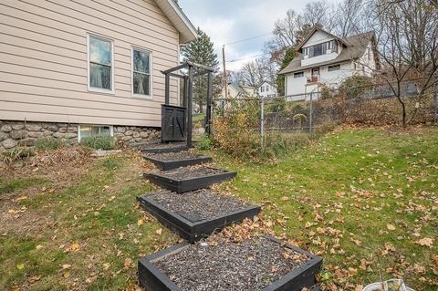 8 Heath St, Worcester, MA 01610 photo 26