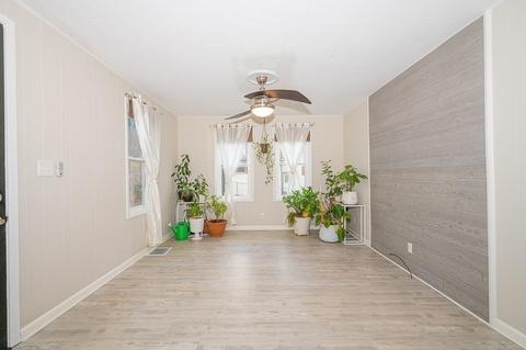 8 Heath St, Worcester, MA 01610 photo 6