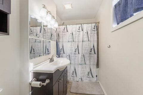 10 Glade St, Worcester, MA 01610 photo 22