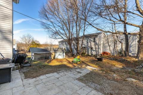 10 Glade St, Worcester, MA 01610 photo 23