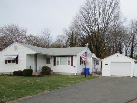 24 Gary Rd, Springfield, MA 01119 photo 3