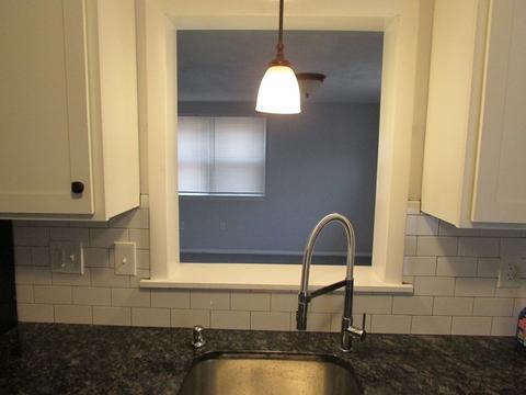 24 Gary Rd, Springfield, MA 01119 photo 9
