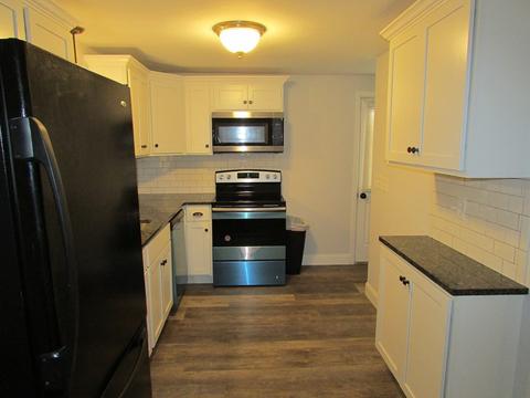24 Gary Rd, Springfield, MA 01119 photo 8