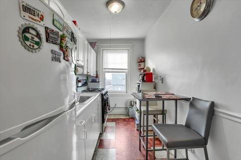 68 Linden St #48, Everett, MA 02149 photo 5