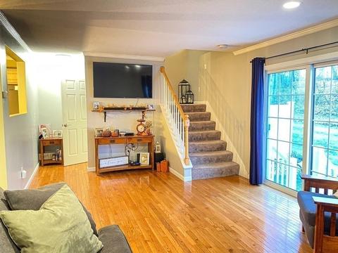 210 Johnson Rd #11, Chicopee, MA 01022 photo 10