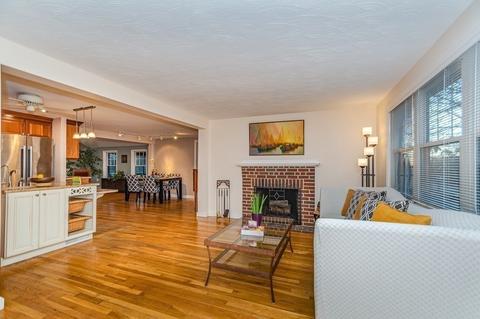 4 Garrett Rd, Reading, MA 01867 photo 6
