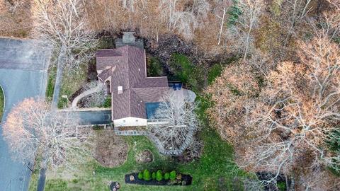 4 Garrett Rd, Reading, MA 01867 photo 25